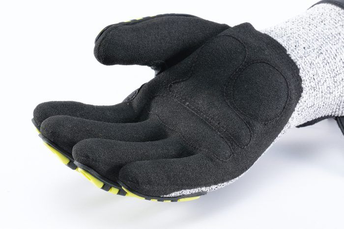 Work Longer Without Pain: Find the Best Anti-Vibration Gloves for Masons -